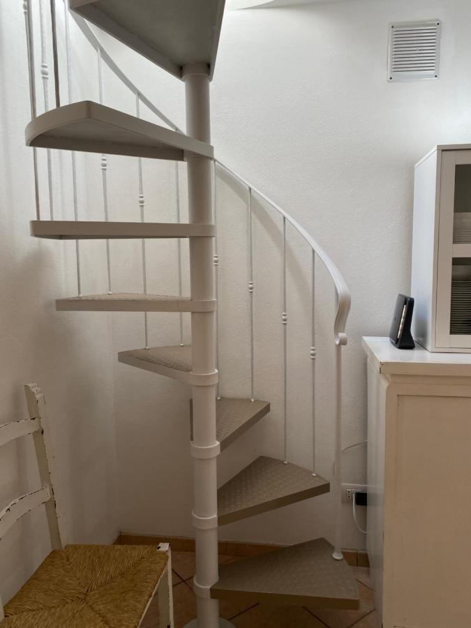 Agora' Home Gardone Riviera Esterno foto